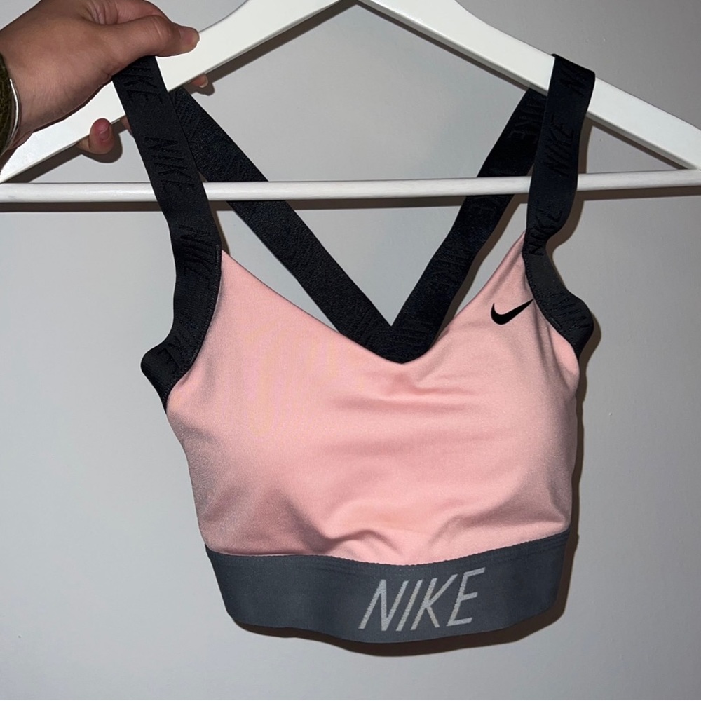 NIKE sports bra 🔥🔥🔥